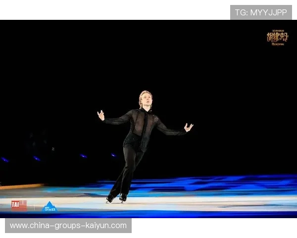 花滑完美转体超五圈：舞动冰上的极限之美