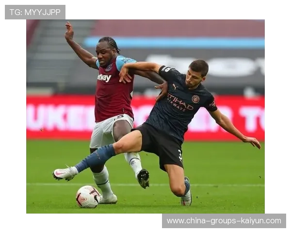 西汉姆替补上场即造点并完成致胜罚球：一场机遇与坚持的赛场软文